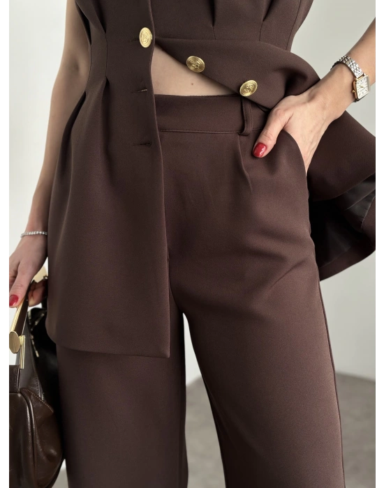 Gold Düğmeli Belden Oturtmalı Takım - Kahve