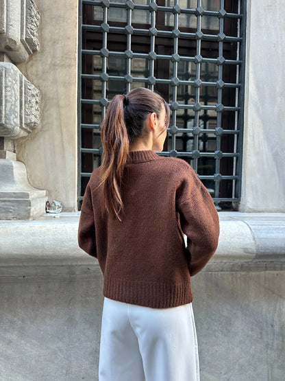 Saç Örgü Desenli Şardonlu Triko Kazak - Kahverengi